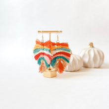 Load image into Gallery viewer, Macrame Leaf Earrings